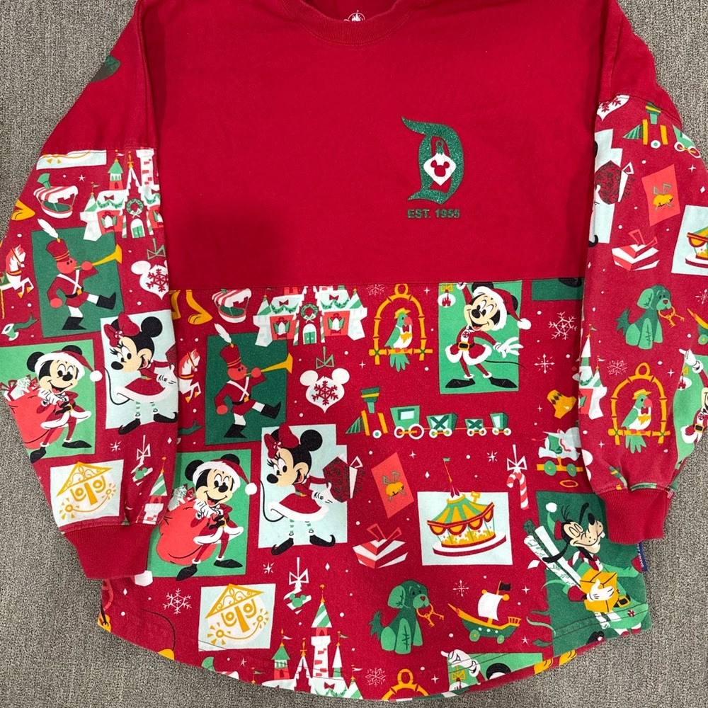 DISNEYLAND 2020 CHRISTMAS HOLIDAY SANTA MICKEY & FRIENDS SPIRIT JERSEY SHIRT S